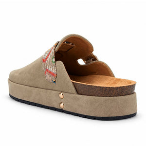 ZUECO CHALADA 10-RISCO-3 TAUPE