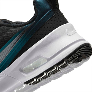 W NIKE AIR MAX NUAXIS HF1233 003